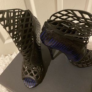 London Trash Peep toe boot